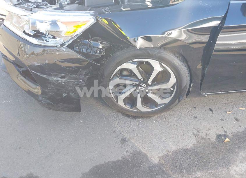 Photo 6 of 2016 Honda Accord EX-L (VIN 1HGCR2F80GA159957)