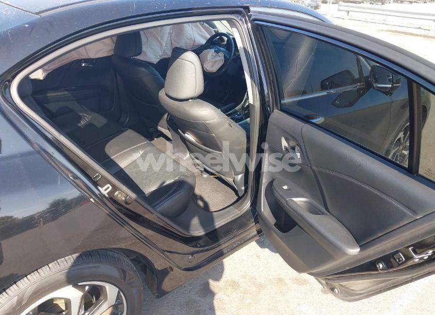 Photo 8 of 2016 Honda Accord EX-L (VIN 1HGCR2F80GA159957)