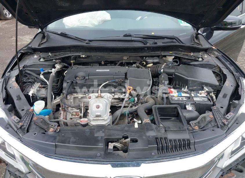 Photo 10 of 2017 Honda Accord EX-L (VIN 1HGCR2F80HA073131)