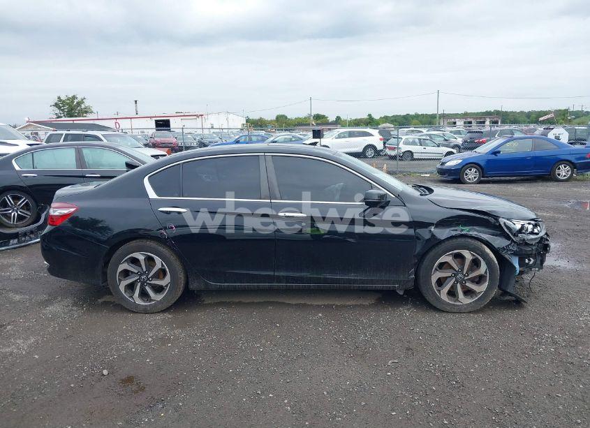 Photo 14 of 2017 Honda Accord EX-L (VIN 1HGCR2F80HA073131)