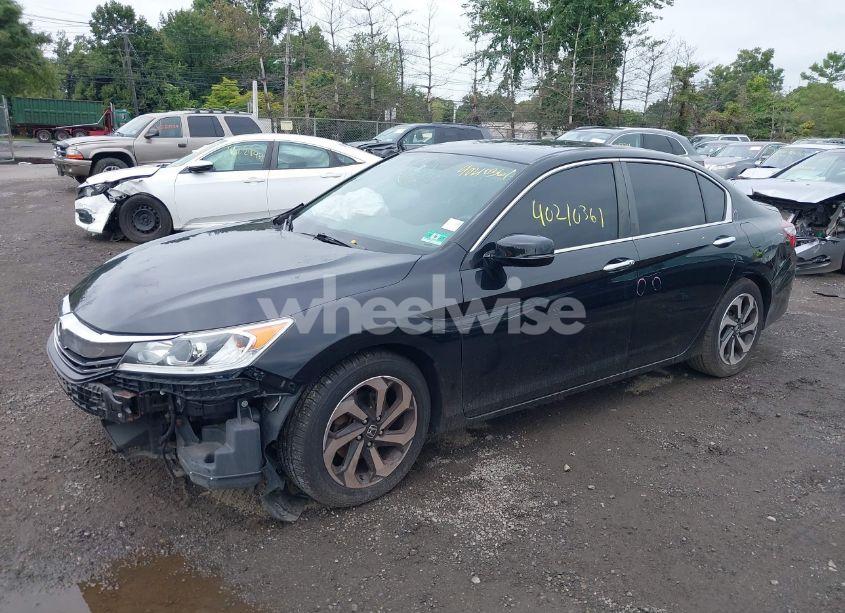 Photo 2 of 2017 Honda Accord EX-L (VIN 1HGCR2F80HA073131)