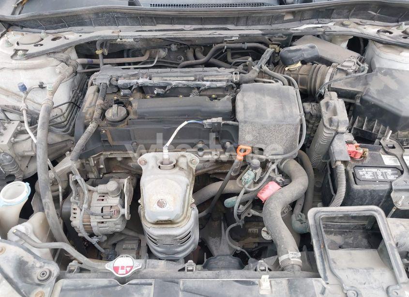 Photo 10 of 2017 Honda Accord EX-L (VIN 1HGCR2F80HA091886)