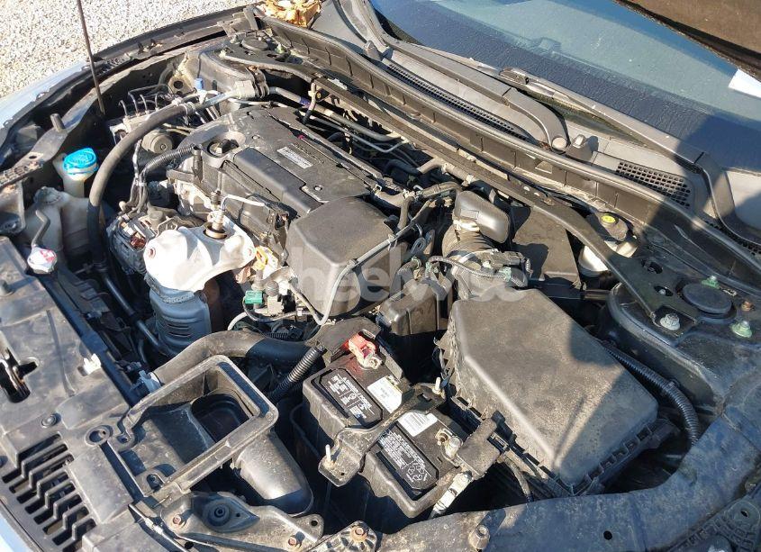 Photo 10 of 2017 Honda Accord EX-L (VIN 1HGCR2F80HA220435)