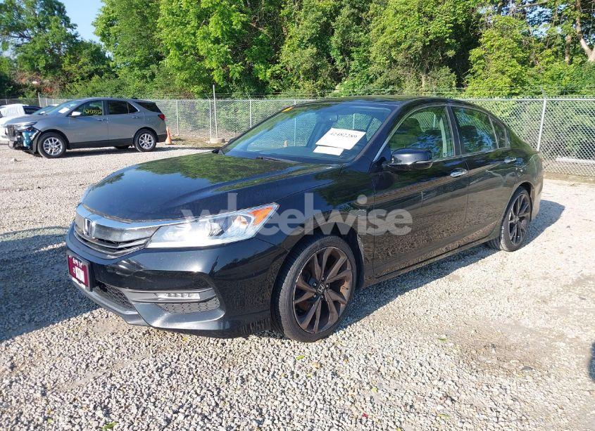 Photo 2 of 2017 Honda Accord EX-L (VIN 1HGCR2F80HA220435)