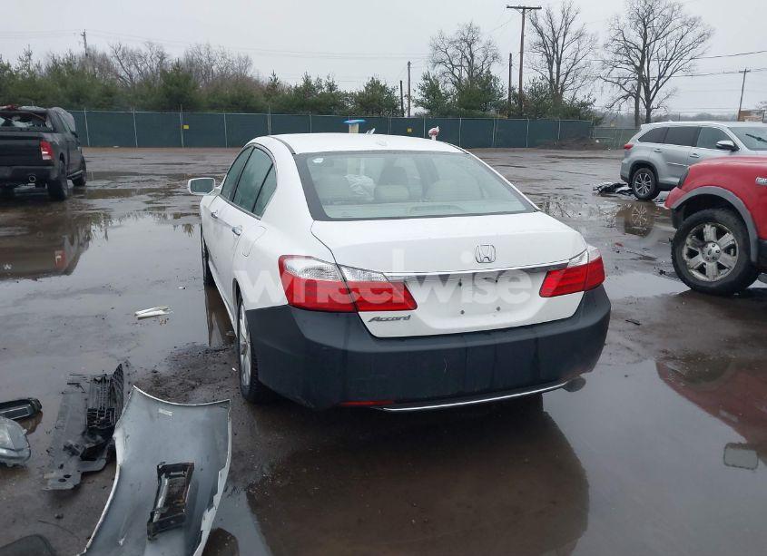 Photo 3 of 2013 Honda Accord EX-L (VIN 1HGCR2F81DA013501)