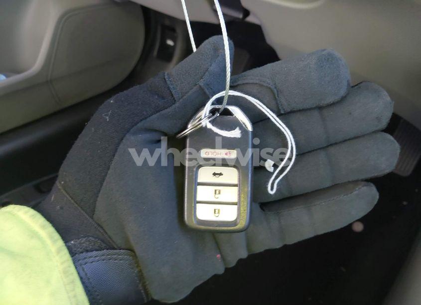 Photo 11 of 2013 Honda Accord SDN (VIN 1HGCR2F81DA043856)