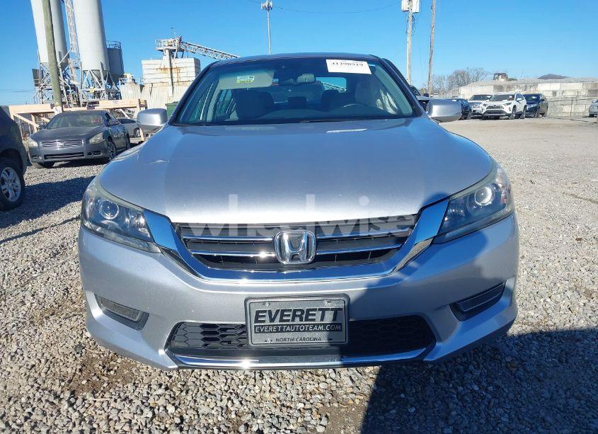 Photo 12 of 2013 Honda Accord SDN (VIN 1HGCR2F81DA043856)