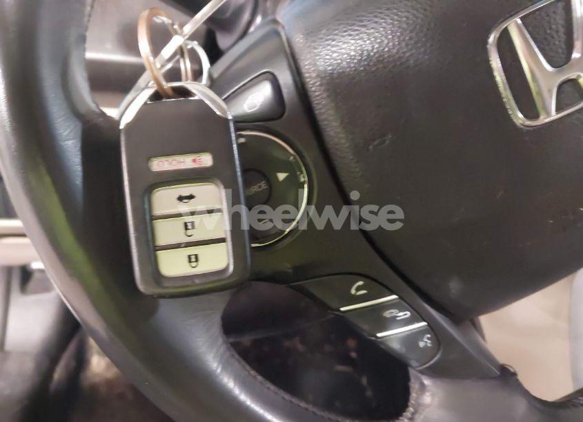 Photo 11 of 2013 Honda Accord EX-L (VIN 1HGCR2F81DA087470)