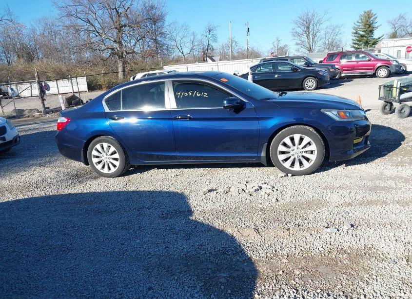 Photo 13 of 2013 Honda Accord EX-L (VIN 1HGCR2F81DA096086)