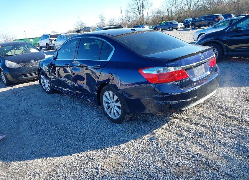 Photo 3 of 2013 Honda Accord EX-L (VIN 1HGCR2F81DA096086)