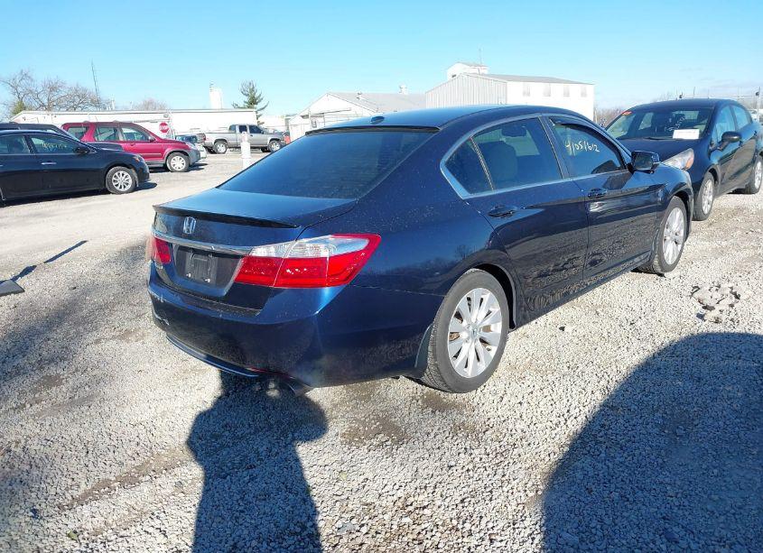 Photo 4 of 2013 Honda Accord EX-L (VIN 1HGCR2F81DA096086)