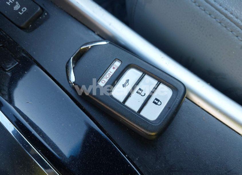 Photo 11 of 2013 Honda Accord EX-L (VIN 1HGCR2F81DA188010)