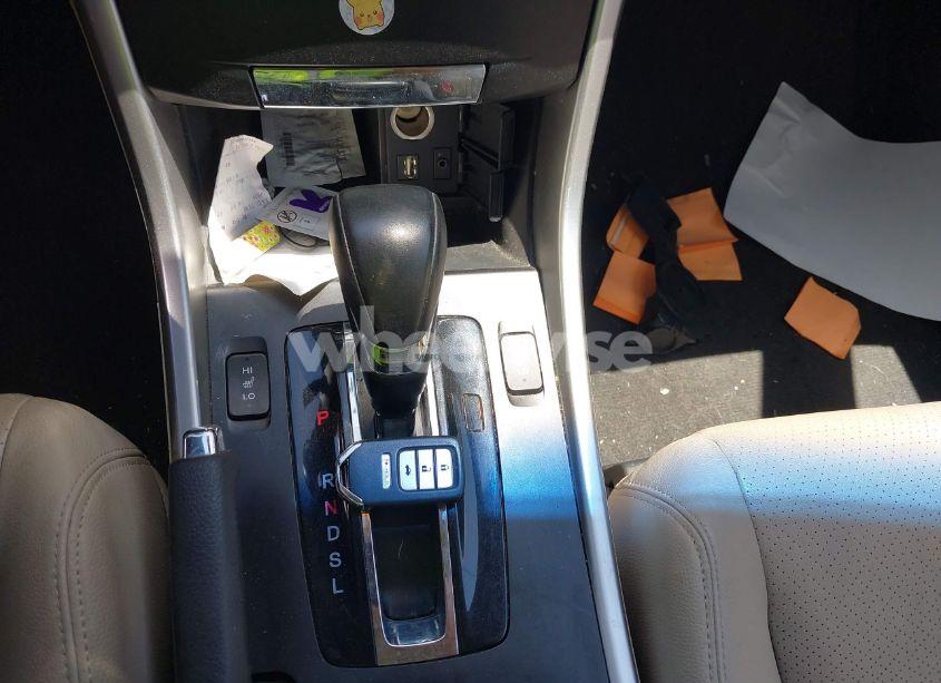 Photo 11 of 2013 Honda Accord EX-L (VIN 1HGCR2F81DA238162)