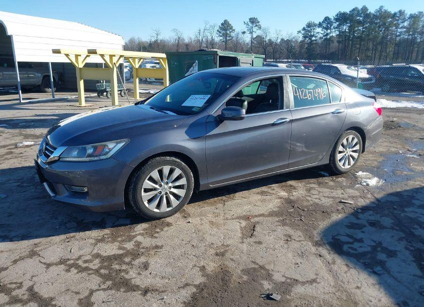 Photo 2 of 2013 Honda Accord EX-L (VIN 1HGCR2F81DA246391)