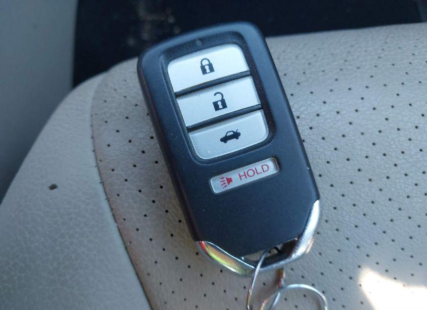 Photo 11 of 2013 Honda Accord EX-L (VIN 1HGCR2F81DA272456)