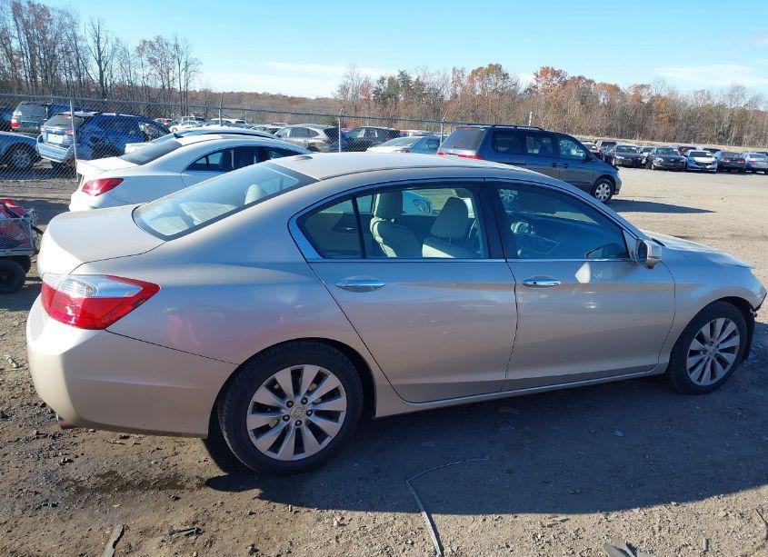 Photo 14 of 2013 Honda Accord EX-L (VIN 1HGCR2F81DA272456)