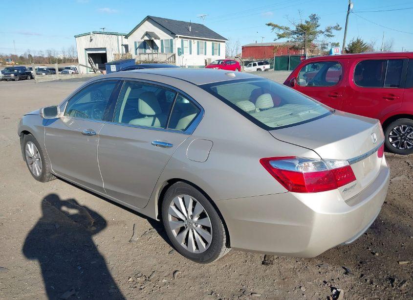 Photo 3 of 2013 Honda Accord EX-L (VIN 1HGCR2F81DA272456)