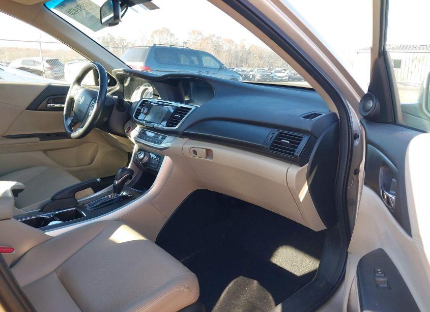 Photo 5 of 2013 Honda Accord EX-L (VIN 1HGCR2F81DA272456)