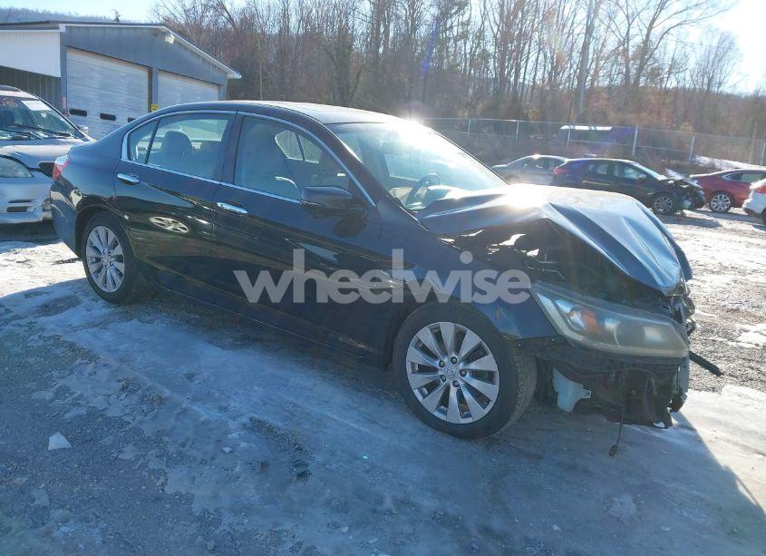 2013 Honda Accord EX-L (VIN 1HGCR2F81DA272618) main photo