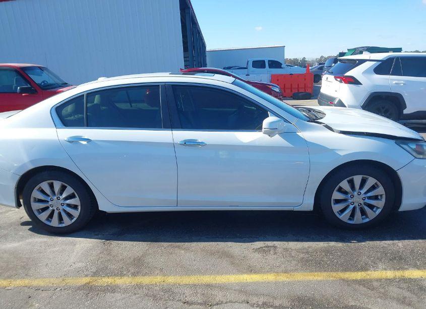 Photo 13 of 2014 Honda Accord EX-L (VIN 1HGCR2F81EA034821)