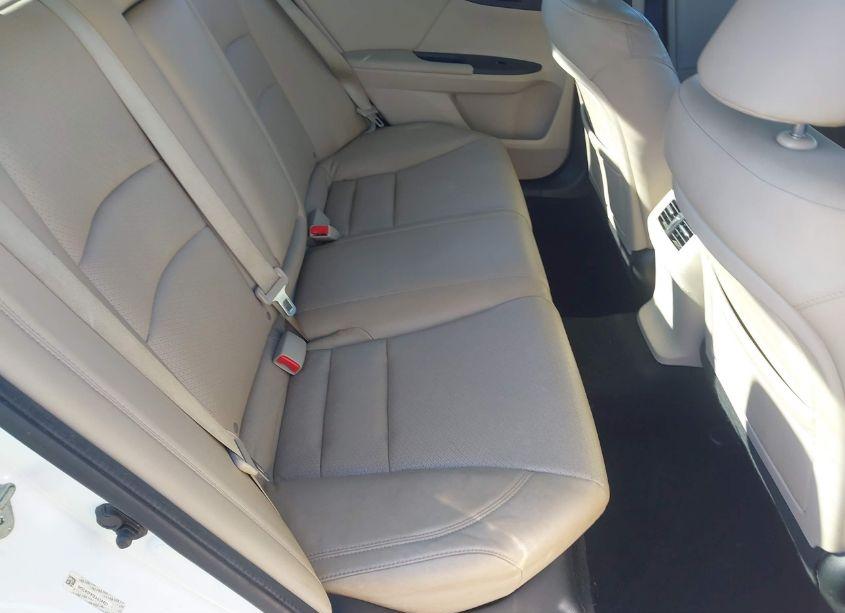 Photo 8 of 2014 Honda Accord EX-L (VIN 1HGCR2F81EA034821)