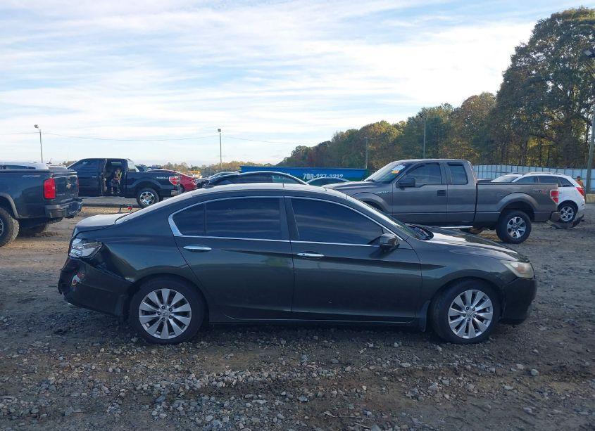 Photo 13 of 2014 Honda Accord EX-L (VIN 1HGCR2F81EA047620)