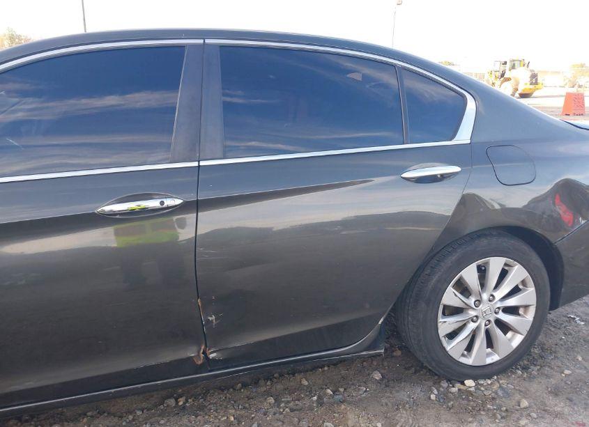 Photo 17 of 2014 Honda Accord EX-L (VIN 1HGCR2F81EA047620)