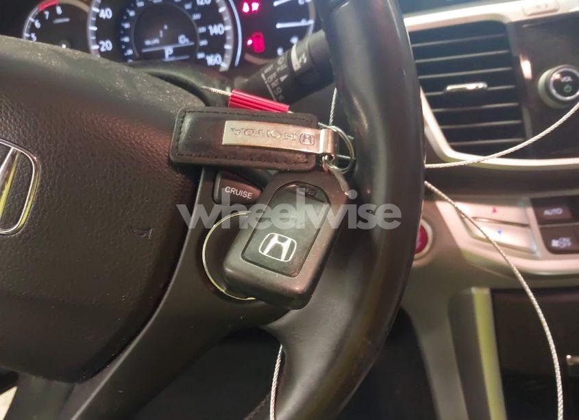 Photo 11 of 2014 Honda Accord EX-L (VIN 1HGCR2F81EA056866)