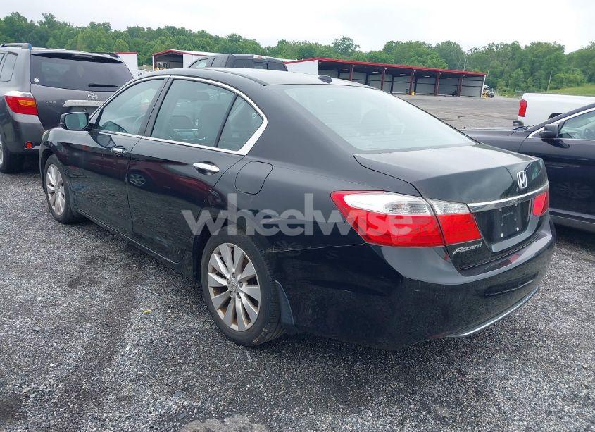 Photo 3 of 2014 Honda Accord EX-L (VIN 1HGCR2F81EA106875)