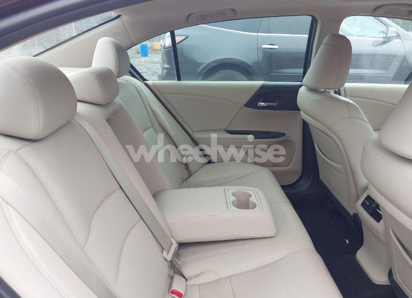 Photo 8 of 2014 Honda Accord EX-L (VIN 1HGCR2F81EA161018)