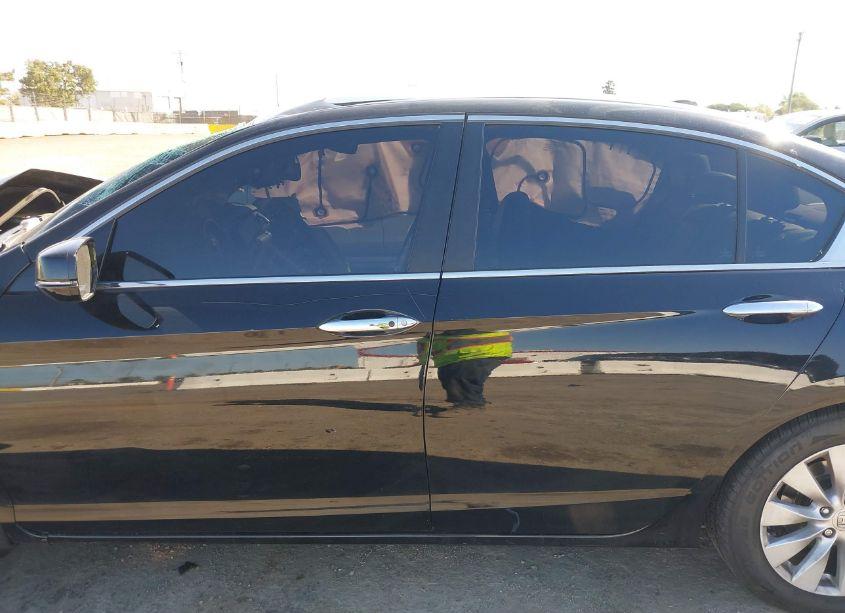 Photo 15 of 2014 Honda Accord EX-L (VIN 1HGCR2F81EA166218)