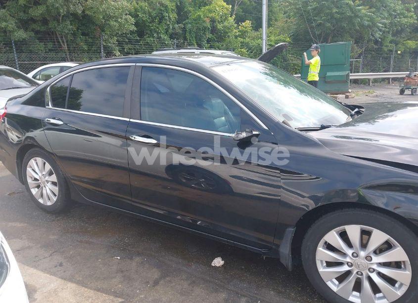 Photo 14 of 2014 Honda Accord EX-L (VIN 1HGCR2F81EA244738)