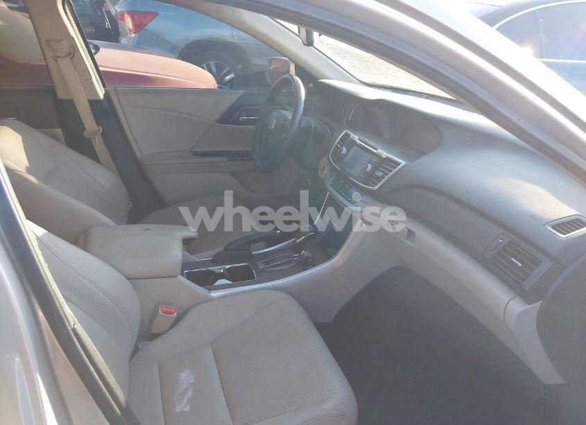 Photo 5 of 2014 Honda Accord EX-L (VIN 1HGCR2F81EA277965)