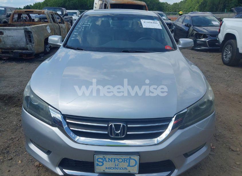 Photo 12 of 2015 Honda Accord EX-L (VIN 1HGCR2F81FA064578)