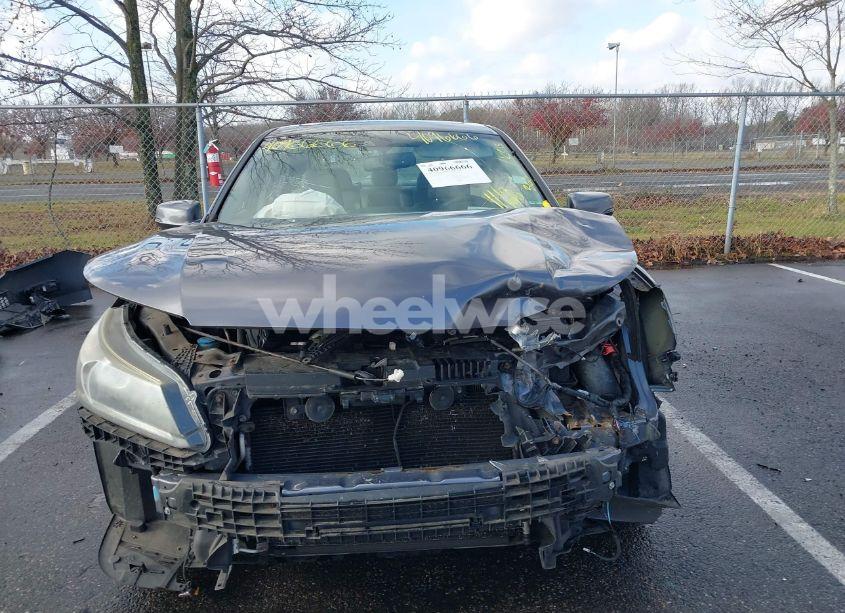 Photo 12 of 2015 Honda Accord EX-L (VIN 1HGCR2F81FA072244)