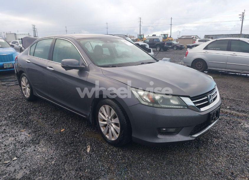 2015 Honda Accord EX-L (VIN 1HGCR2F81FA087522) main photo