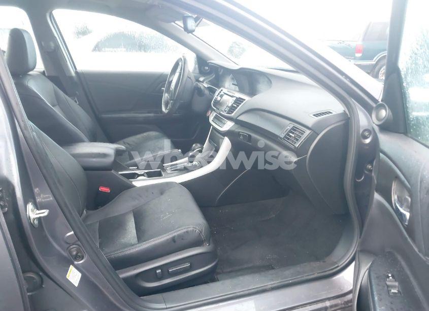 Photo 5 of 2015 Honda Accord EX-L (VIN 1HGCR2F81FA087522)