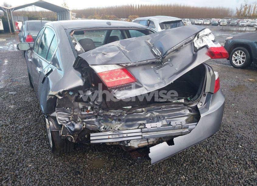 Photo 6 of 2015 Honda Accord EX-L (VIN 1HGCR2F81FA087522)