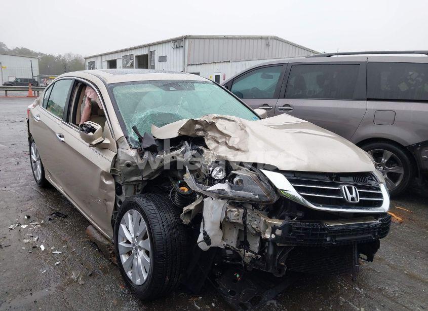 2015 Honda Accord EX-L (VIN 1HGCR2F81FA139201) main photo