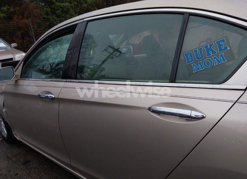 Photo 14 of 2015 Honda Accord EX-L (VIN 1HGCR2F81FA139201)