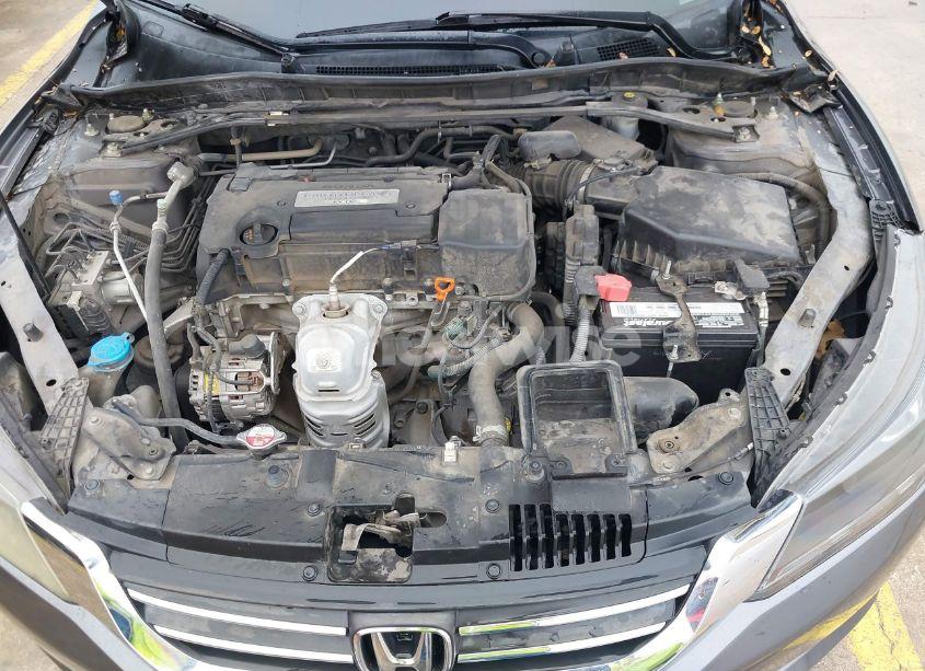 Photo 10 of 2015 Honda Accord EX-L (VIN 1HGCR2F81FA150764)