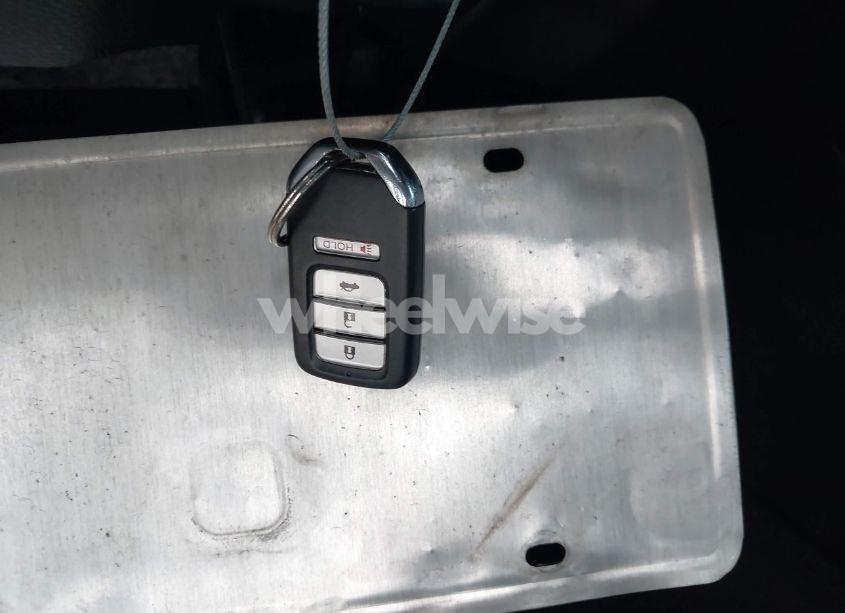 Photo 11 of 2015 Honda Accord EX-L (VIN 1HGCR2F81FA150764)