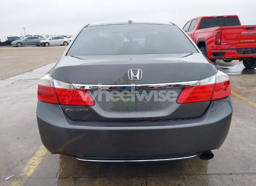 Photo 16 of 2015 Honda Accord EX-L (VIN 1HGCR2F81FA150764)