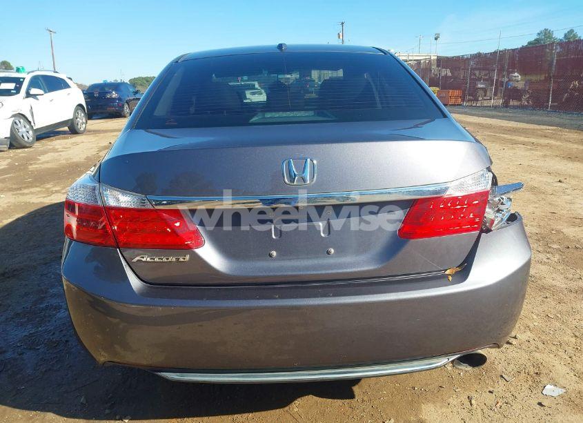 Photo 17 of 2015 Honda Accord EX-L (VIN 1HGCR2F81FA193954)