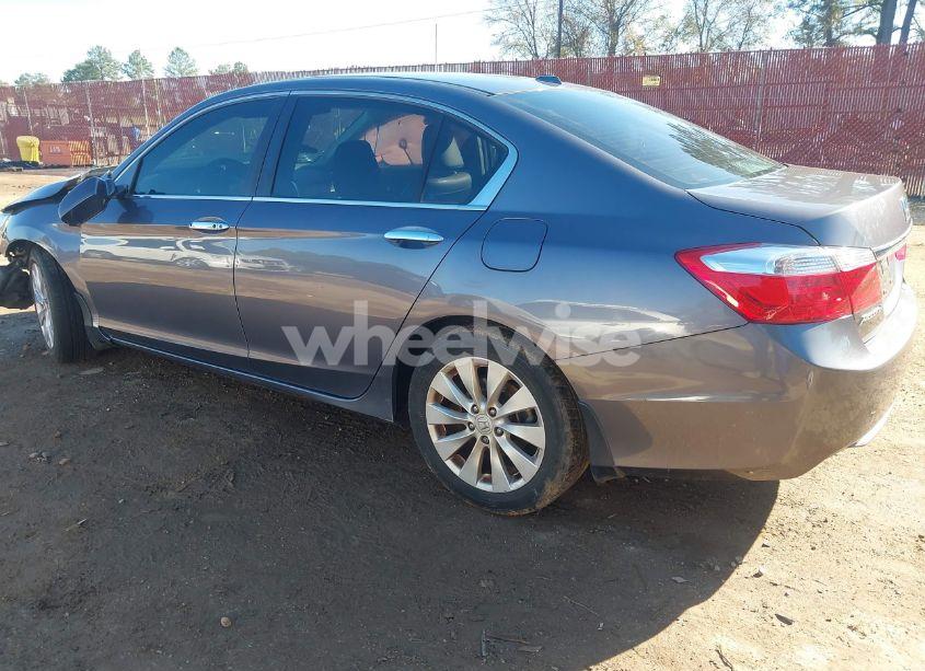 Photo 3 of 2015 Honda Accord EX-L (VIN 1HGCR2F81FA193954)