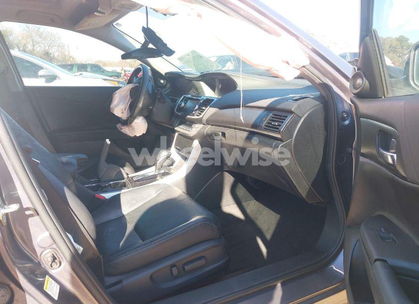 Photo 5 of 2015 Honda Accord EX-L (VIN 1HGCR2F81FA193954)