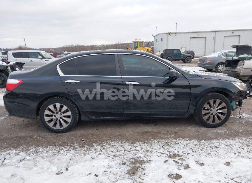 Photo 12 of 2015 Honda Accord EX-L (VIN 1HGCR2F81FA213796)