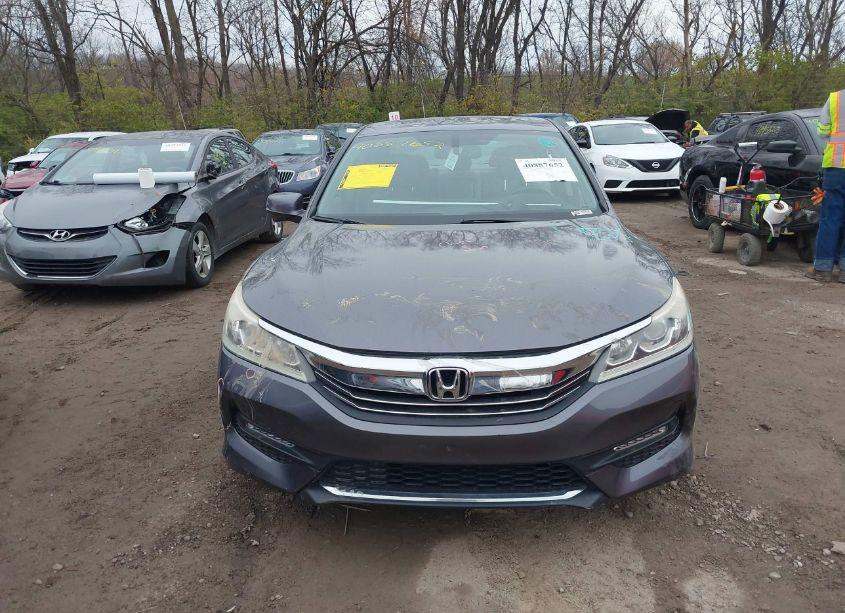 Photo 13 of 2016 Honda Accord EX-L (VIN 1HGCR2F81GA024423)