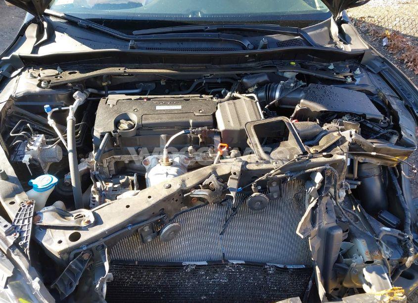 Photo 10 of 2016 Honda Accord EX-L (VIN 1HGCR2F81GA049161)