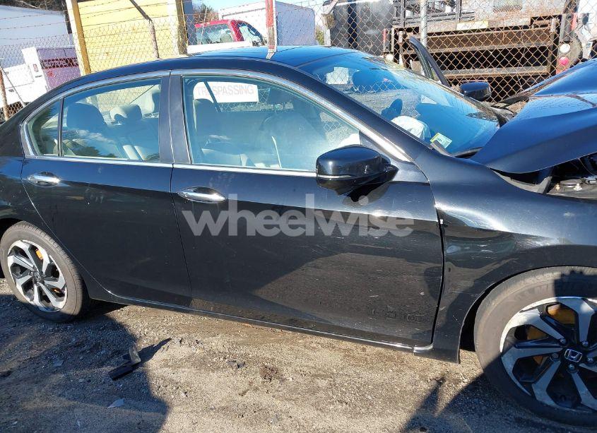 Photo 14 of 2016 Honda Accord EX-L (VIN 1HGCR2F81GA049161)